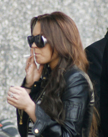 Lindsay Lohan smoking