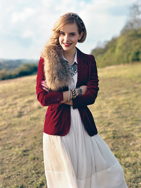 Emma Watson for Teen Vogue Source of the images teenvoguecom