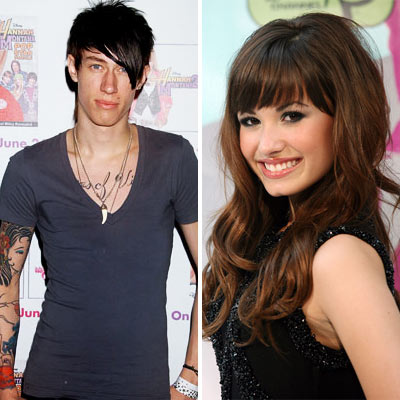 demi lovato no makeup. Demi Lovato and Trace Cyrus