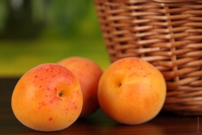 700-peaches-fruit-weight-diet-nutrition