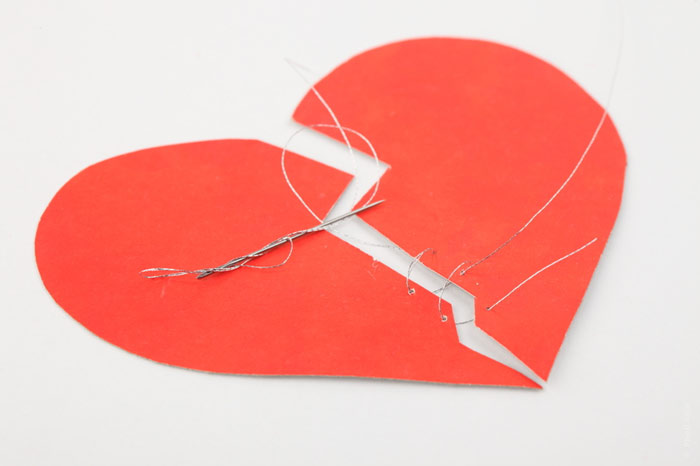 700-love-broken-heart-sewing-divorce-split-breakup