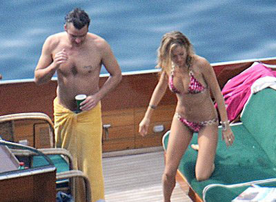 Balthazar Getty and Sienna Miller in Italy