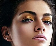 Golden Makeup