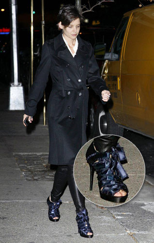 Katie Holmes in Her New Shoes