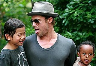 Brad Pitt Causing Frenzy at His Kids' School