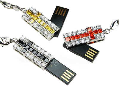 Crystal Cross USB Flash Drive Necklace