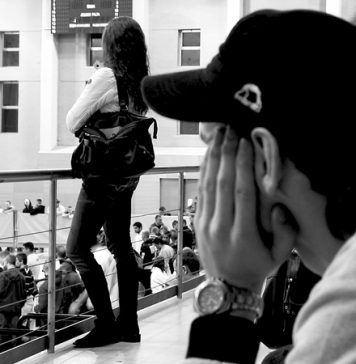 8.2 Seconds Can Tie a Man for His Entire Life