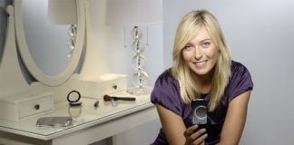 Sony Ericsson Adds Light Effects to Cell Phone