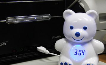 USB Bear 4-Port Hub & Alarm Clock