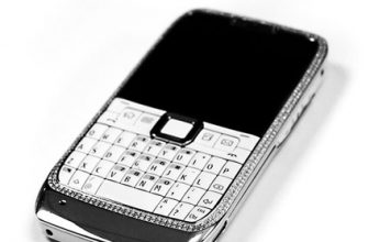 A New E71 Luxury Cell Phone from Nokia Is Encrusted with White Diamonds