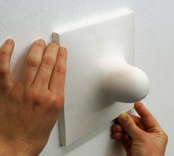 Massaging Wall