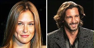 Bar Refaeli Fancies Herself with Ricardo Mansur?