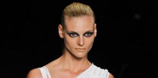 Runway of Swimwear Spring-Summer 2010 Collection from Luiza Bonadiman