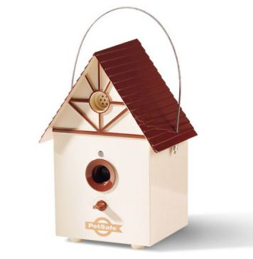 Birdhouse That Silences Dogs