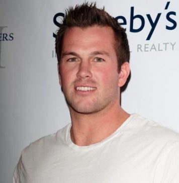 Doug Reinhardt Is Rolling Down off The Hills