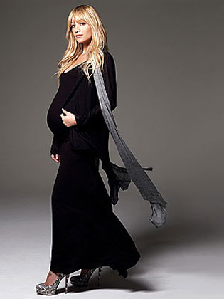 Nicole Richie Pregnant Dress