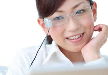 Glasses that Make You Wink and Take the Strain off Your Eyes