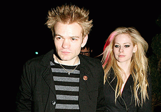 Avril Lavigne and Deryck Whibley – Amicably Apart