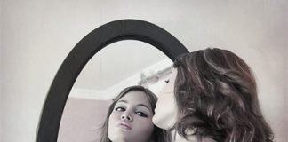 Men Think Women Are Overconcerned with Their Looks