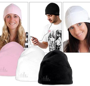 iLogic Sound Hat to Keep You Warm and Merry