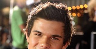 Taylor Lautner Resents Attention to His Body