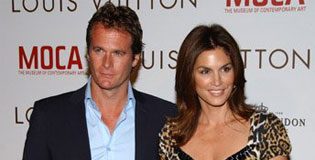 Cindy Crawford Blackmailer Tells the Story to the Police