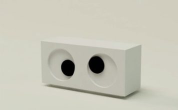 Look at the Eyes to Tell the Time: the Eye Clock