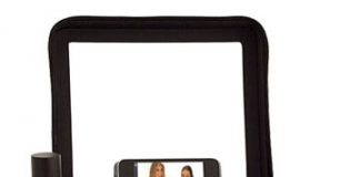 iPod Dock Combined with Stila Makeup Case