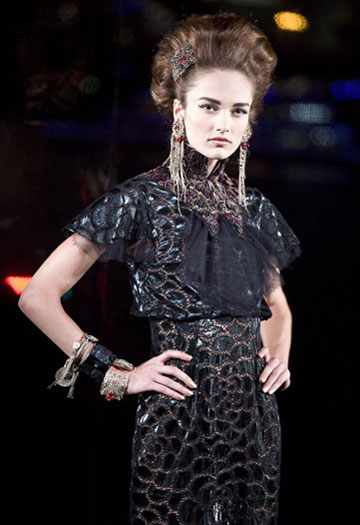 Karl Lagerfeld Presented Chanel Collection in Shanghai | Fashion & Wear ...