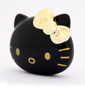 Hello Kitty to Play Your Music for you – a Cute Glossy MP3 Player