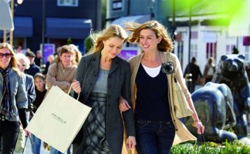 Shopping Helps Women Burn 48,000 Calories a Year