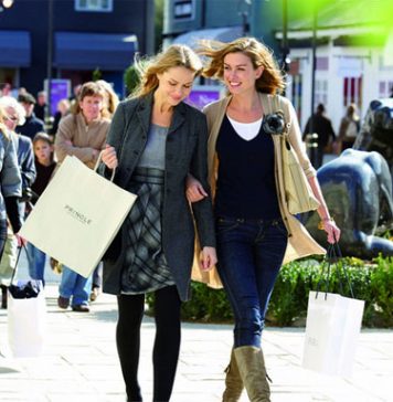 Shopping Helps Women Burn 48,000 Calories a Year