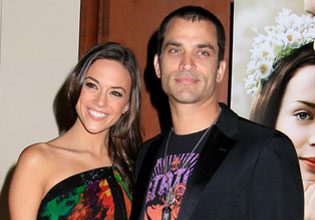 Johnathon Schaech Seeks Happiness with Jana Kramer