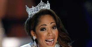 Miss Virginia Crowned for 2010 Miss America