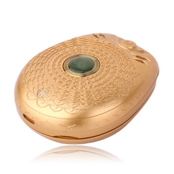 Mini Golden Cell Phone in the Guise of a Powder Case