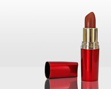 Lipstick Harmful For Teeth
