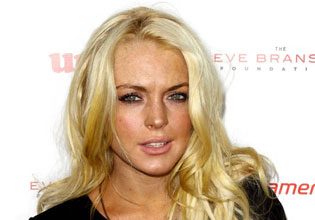 Lindsay Lohan Gets on the Wrong Side of Indian Authorities