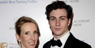 Aaron Johnson Engaged to an Older Woman with Two Children