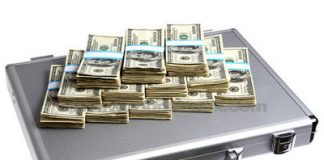 A New Item on Craigslist for Owner – Briefcase Stuffed with Cash, Still Not Claimed