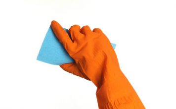 Women Underestimate Men