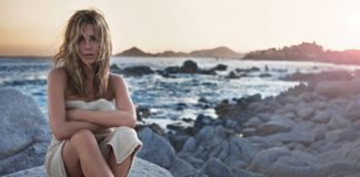 Jennifer Aniston’s Debut Fragrance Lolavie