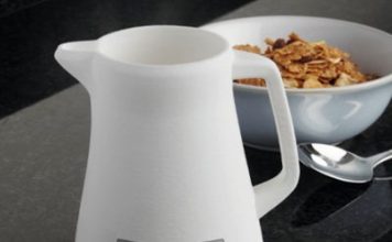 A Clever Milk Jug That Knows about Your Milk