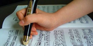 Gigiway Musical Pen, a Magic Wand for Music Learners