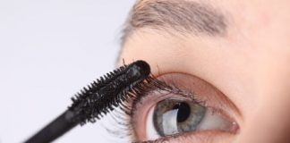 How to Do Your Makeup Faster In The Morning