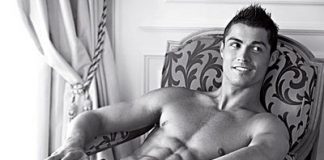 Cristiano Ronaldo in Armani Underwear Campaign