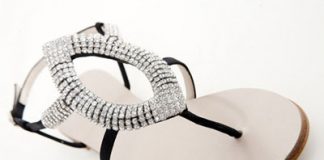 Sports Sandals Lead to Spine Problems