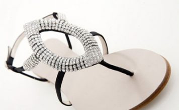 Sports Sandals Lead to Spine Problems