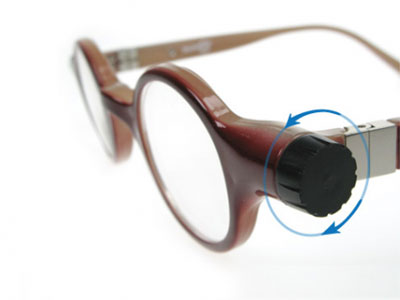 Adlens eyeglasses