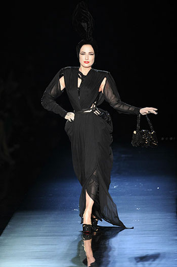 Dita Von Teese show Jean Paul Gaultier