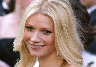 Gwyneth Paltrow Plays Around with a Deep Fryer and Her Weight